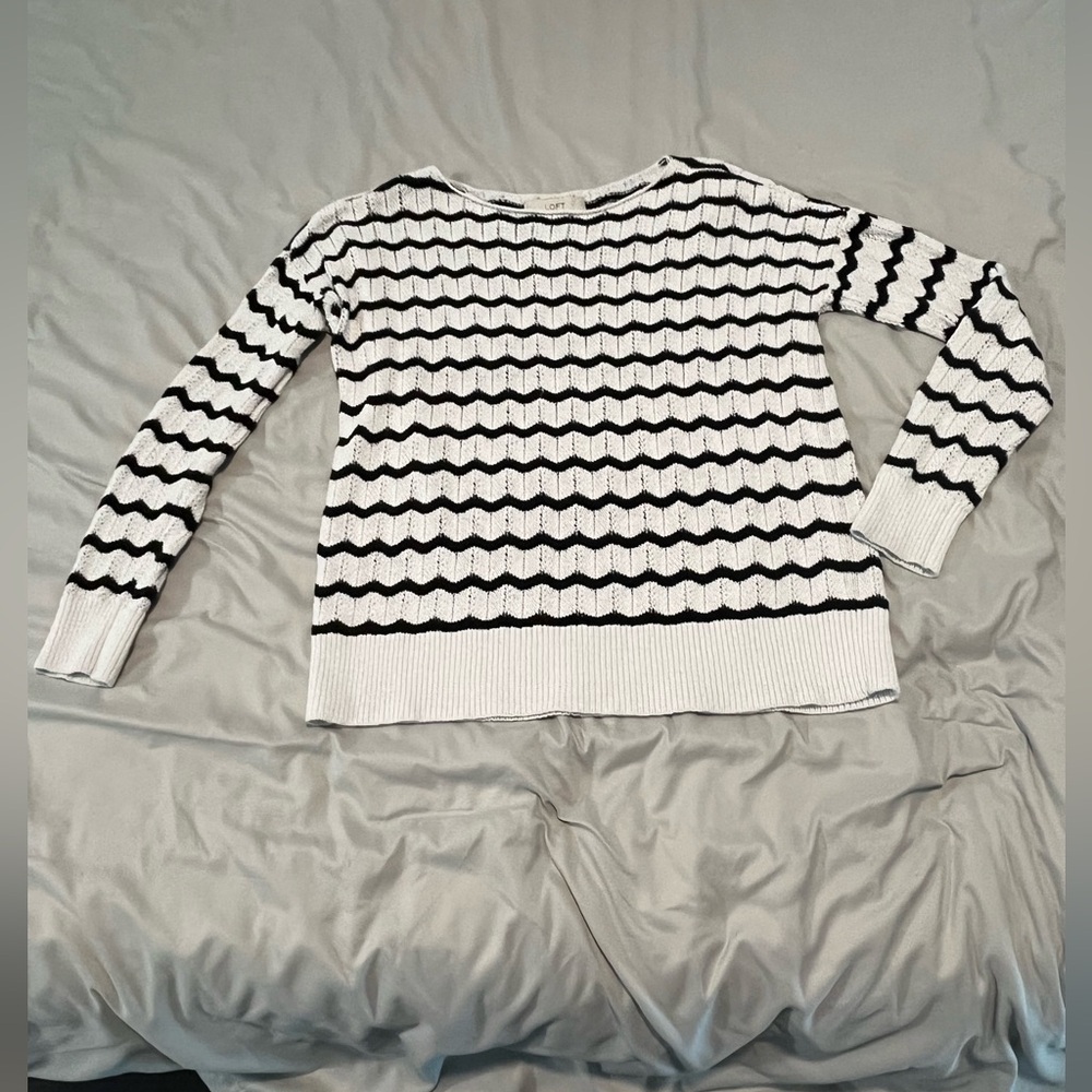 LOFT Black and White Crew Neck Sweater with Wavy Stripes